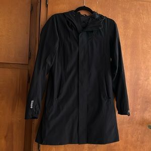 Arcteryx Solano Women’s Raincoat - Black - Size Small